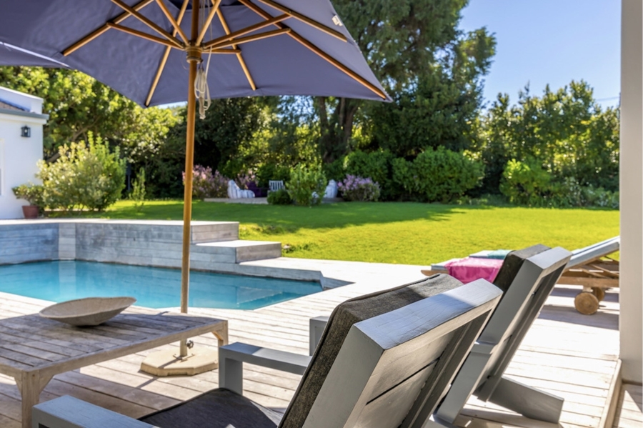 4 Bedroom Property for Sale in Constantia Western Cape